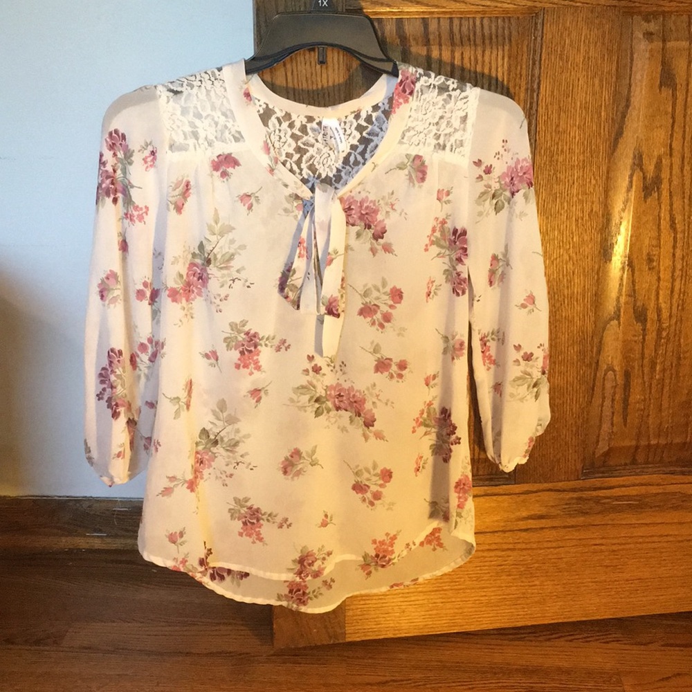 3/4 sleeve top